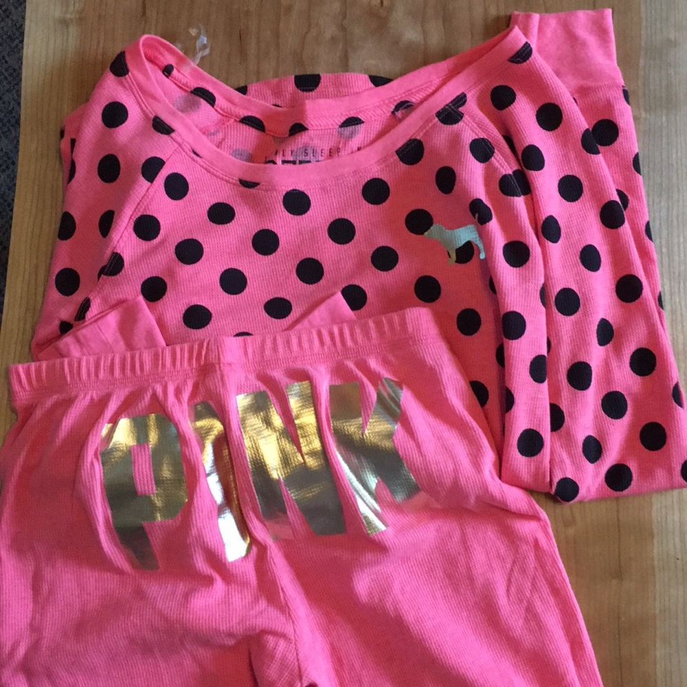 Women’s NWOT PINK pajama set sz S